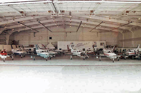 Skytech hangar 1996